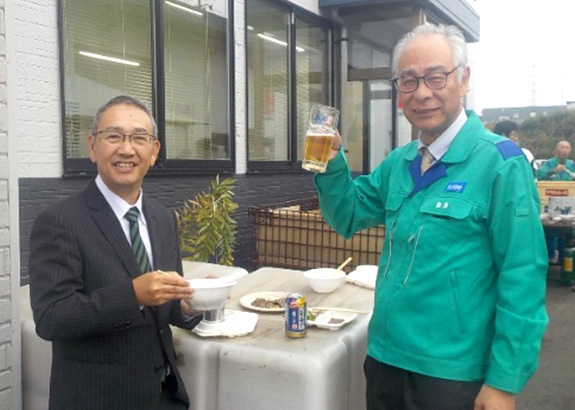 写真：社内バーベキュー